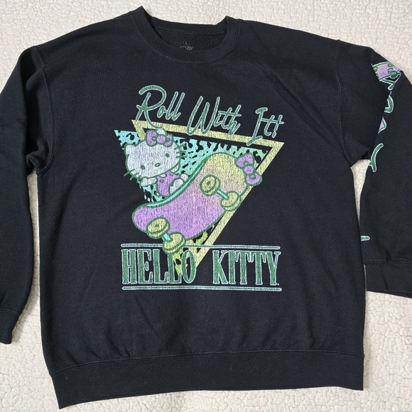 Hello Kitty by Sanrio Peace Love Skate Crewneck Sweatshirt Size L - Picture 4 of 11